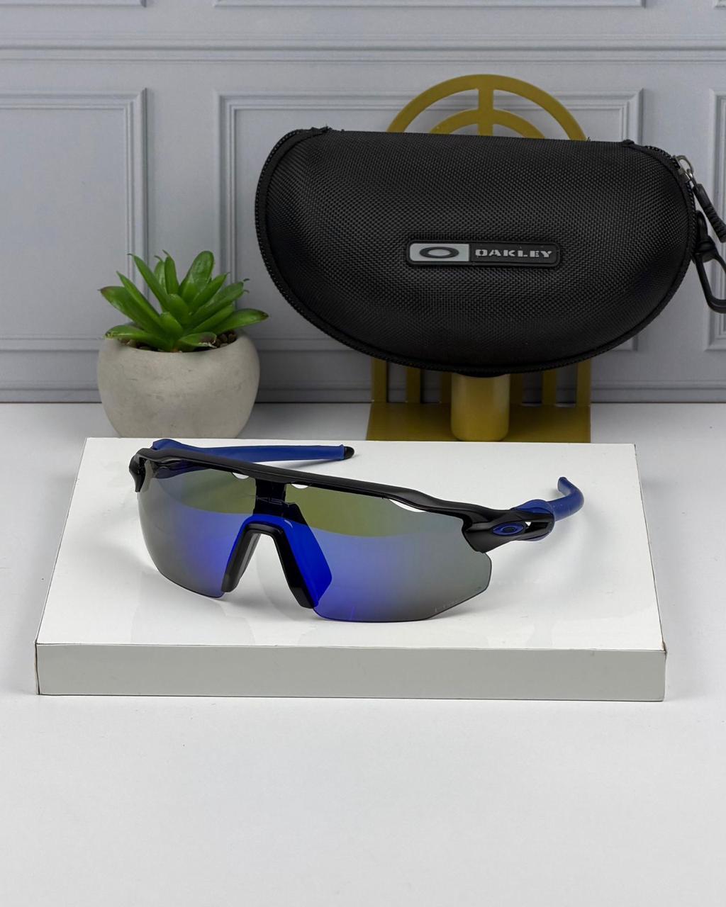 Oakley Radar EV