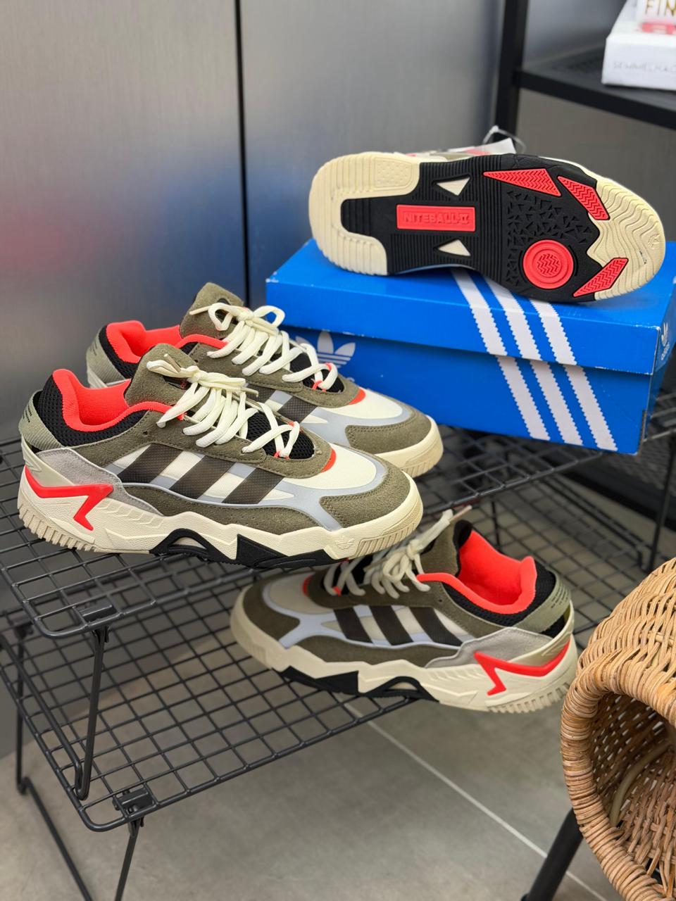 Adidas Adidas