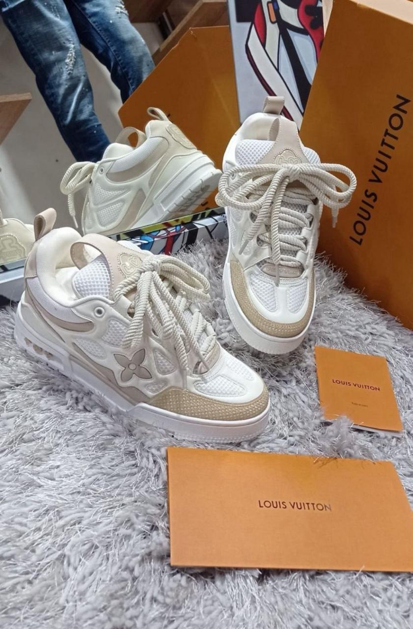 Louis Vuitton Louis Vuitton