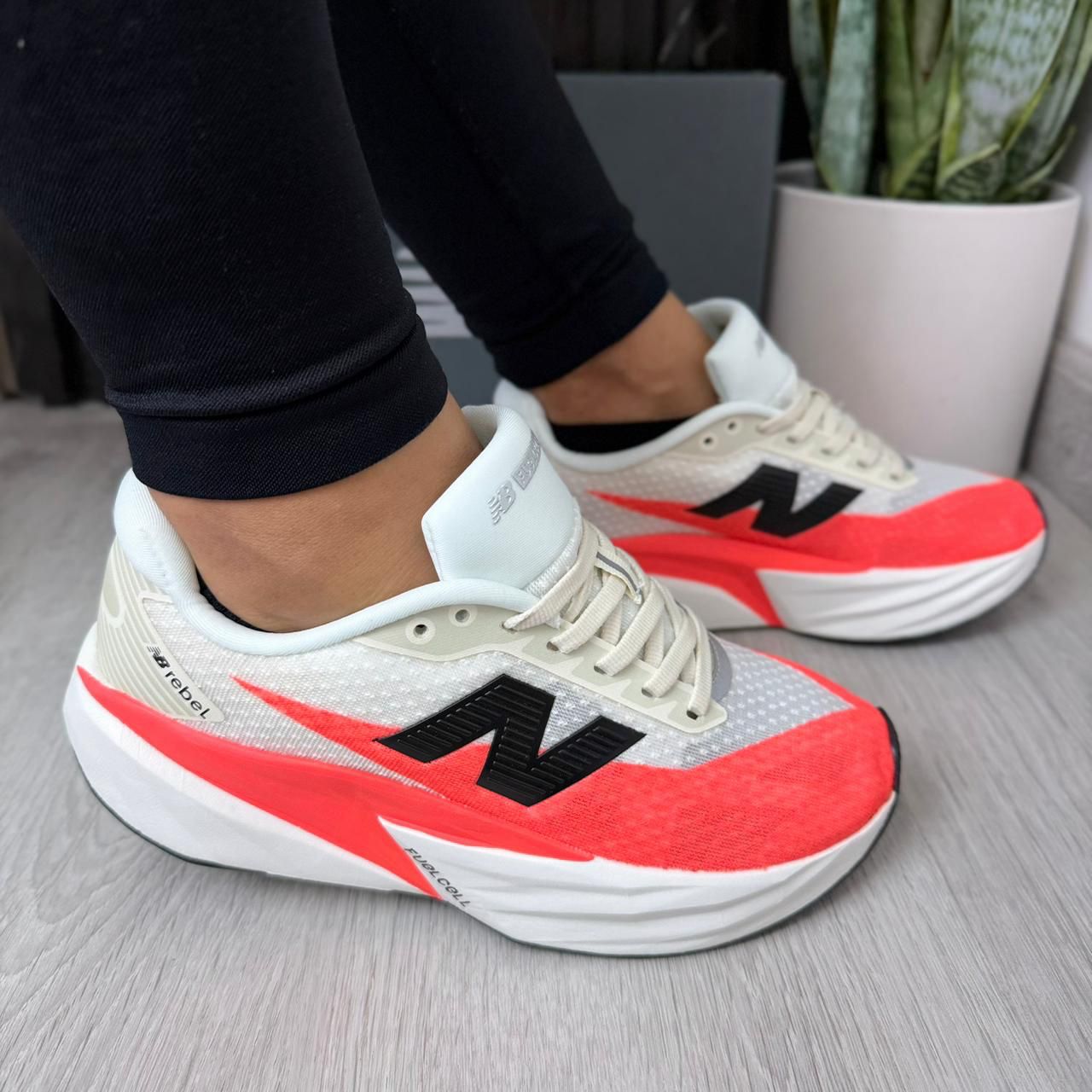 New Balance FuelCell Rebel