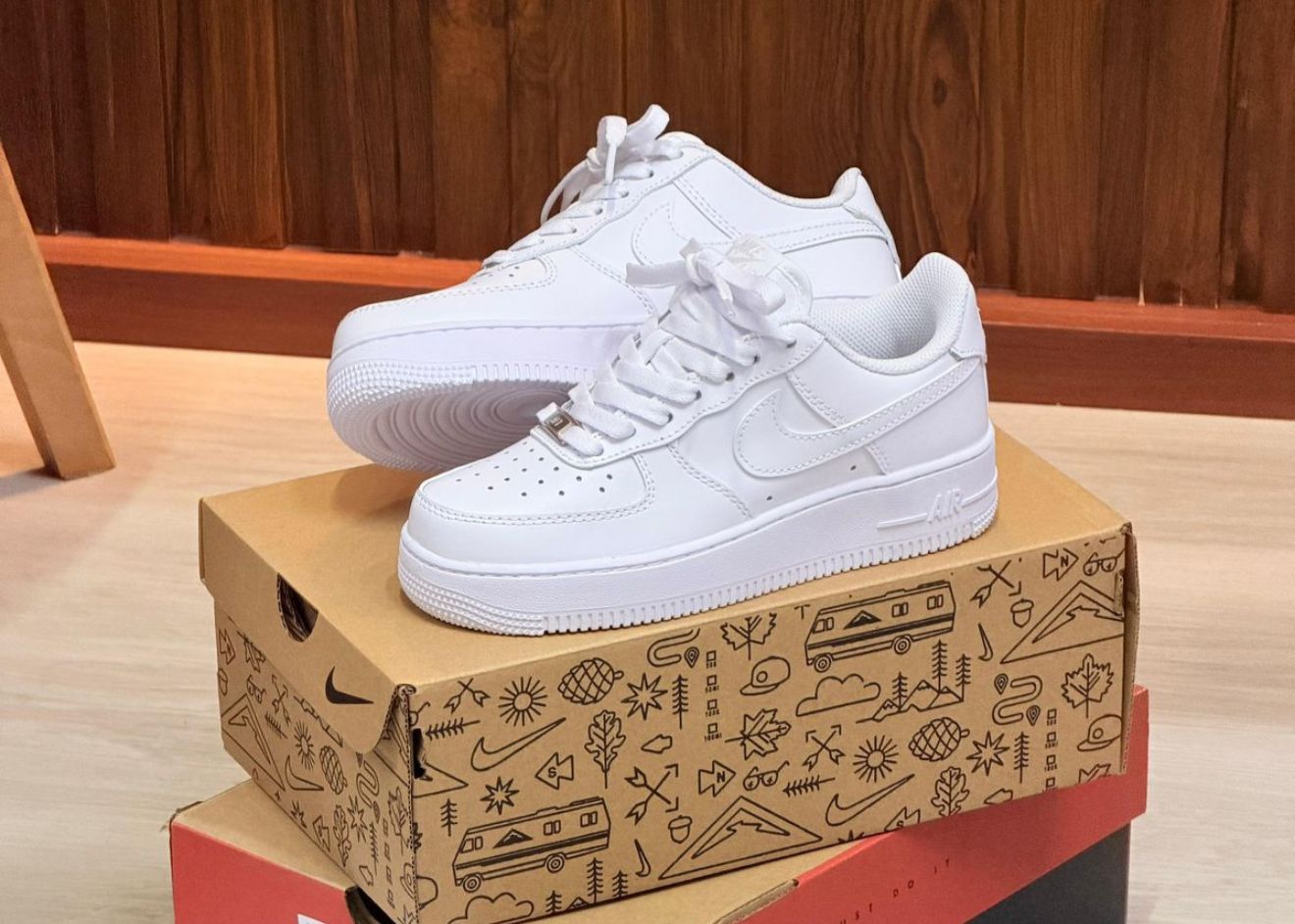 Nike Air Force 1