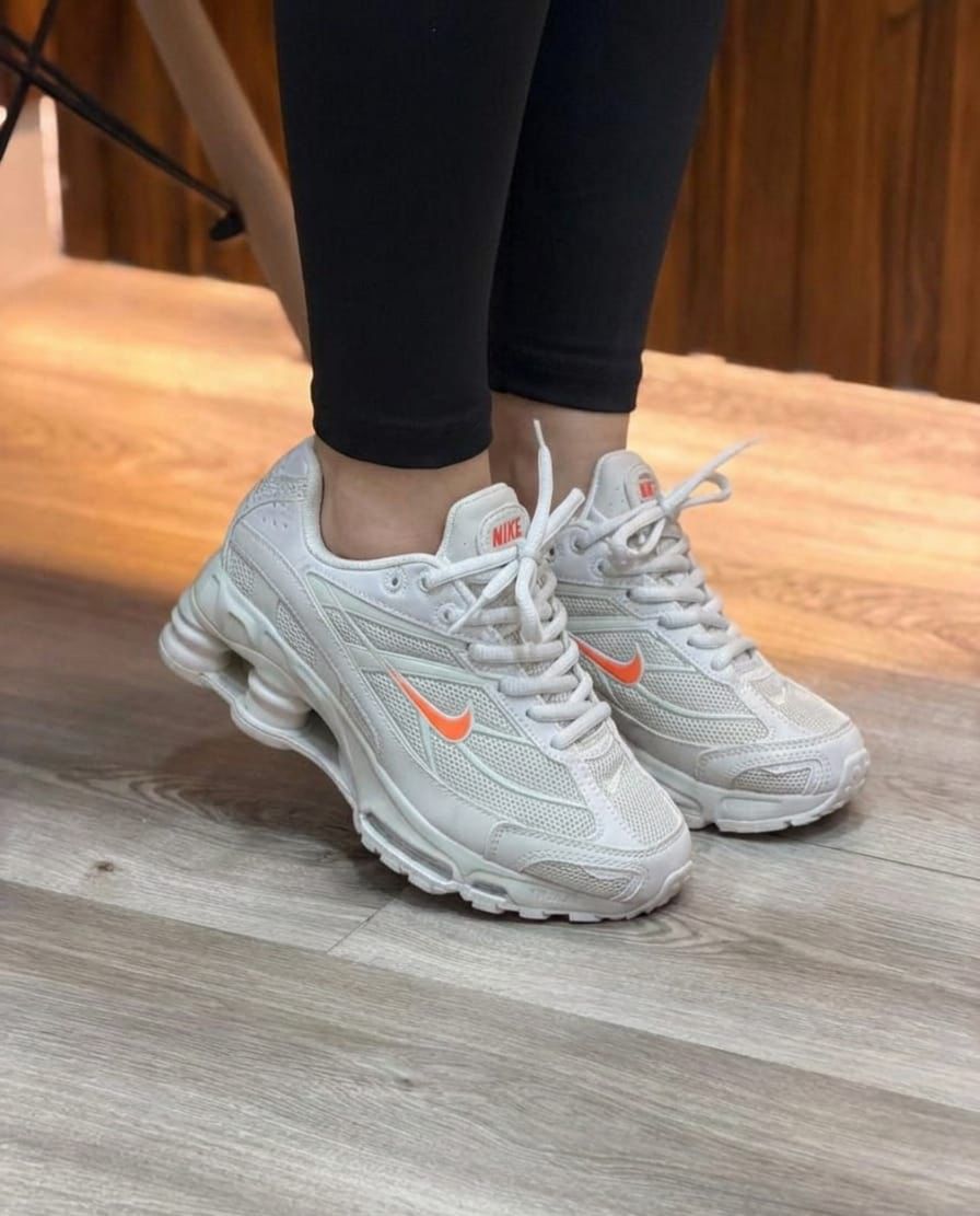 Nike Shox