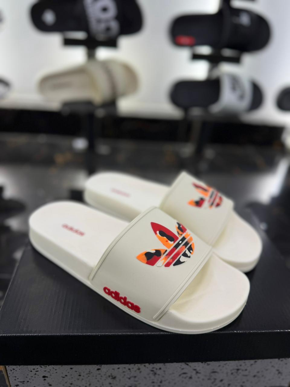 Adidas Adilette