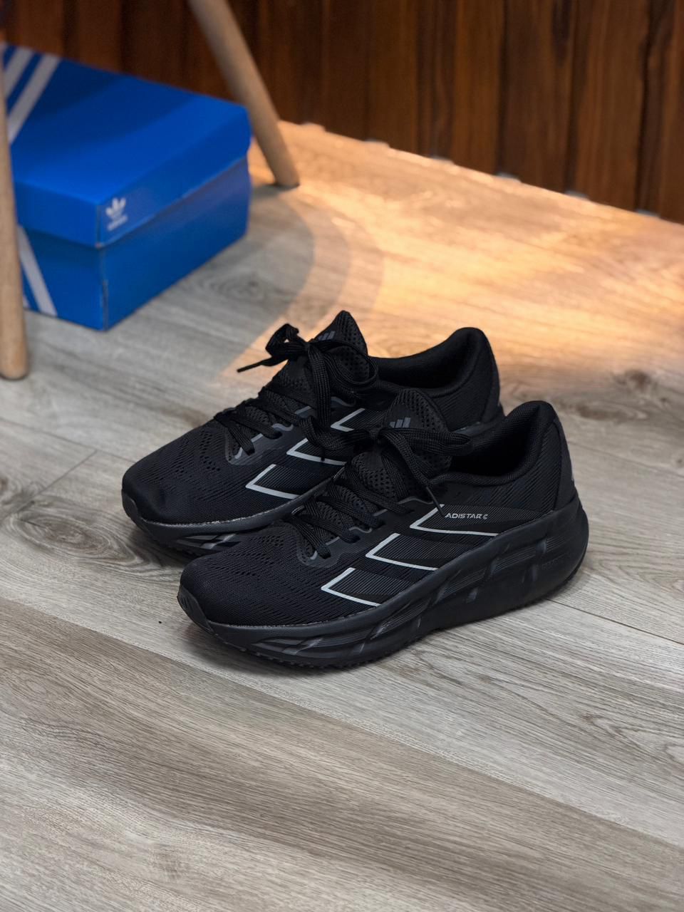 Adidas Adistar 6