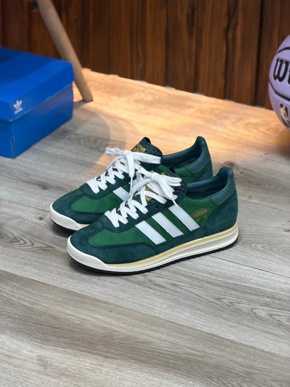 Adidas SL72 RS