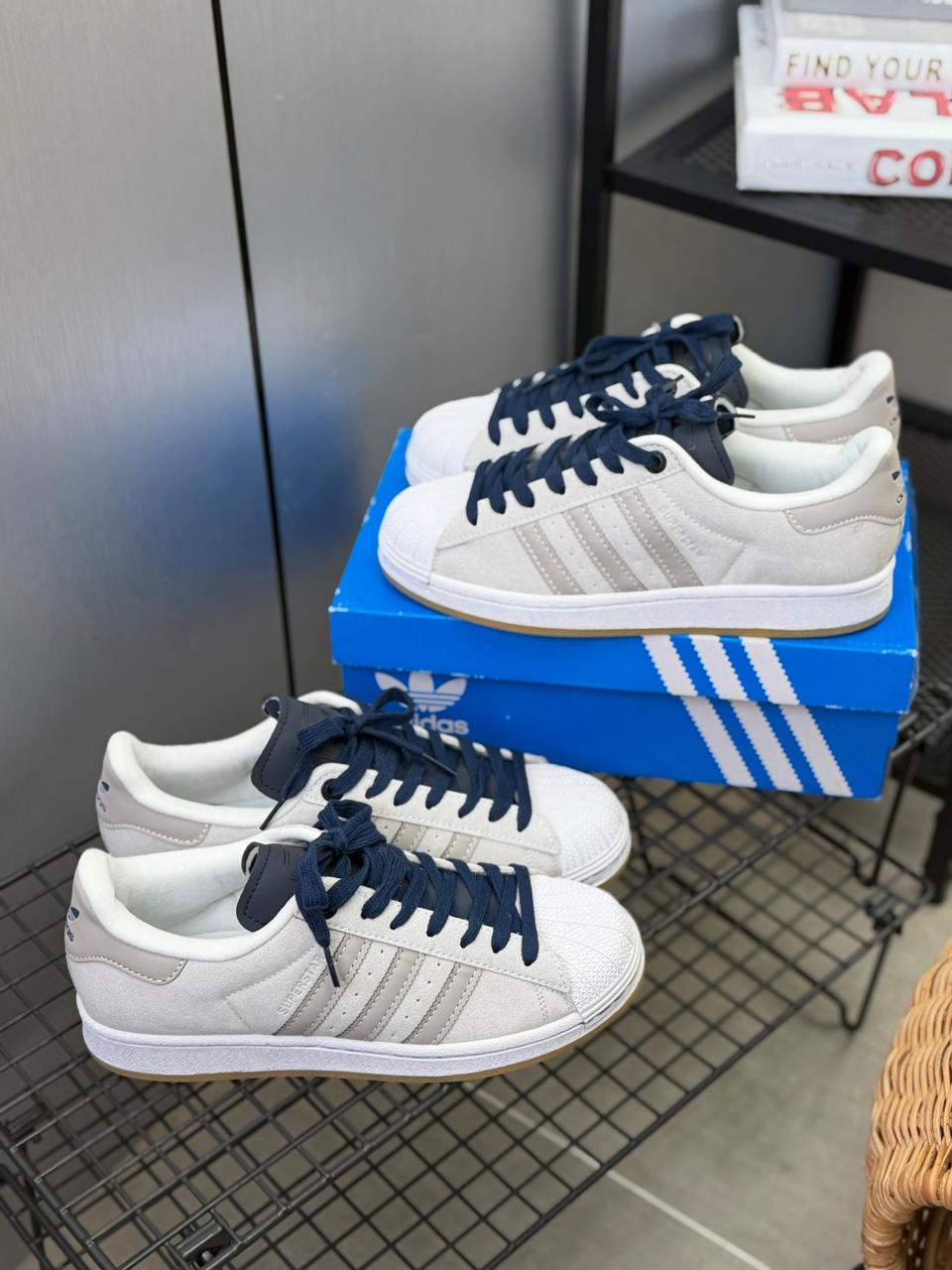 Adidas Superstar