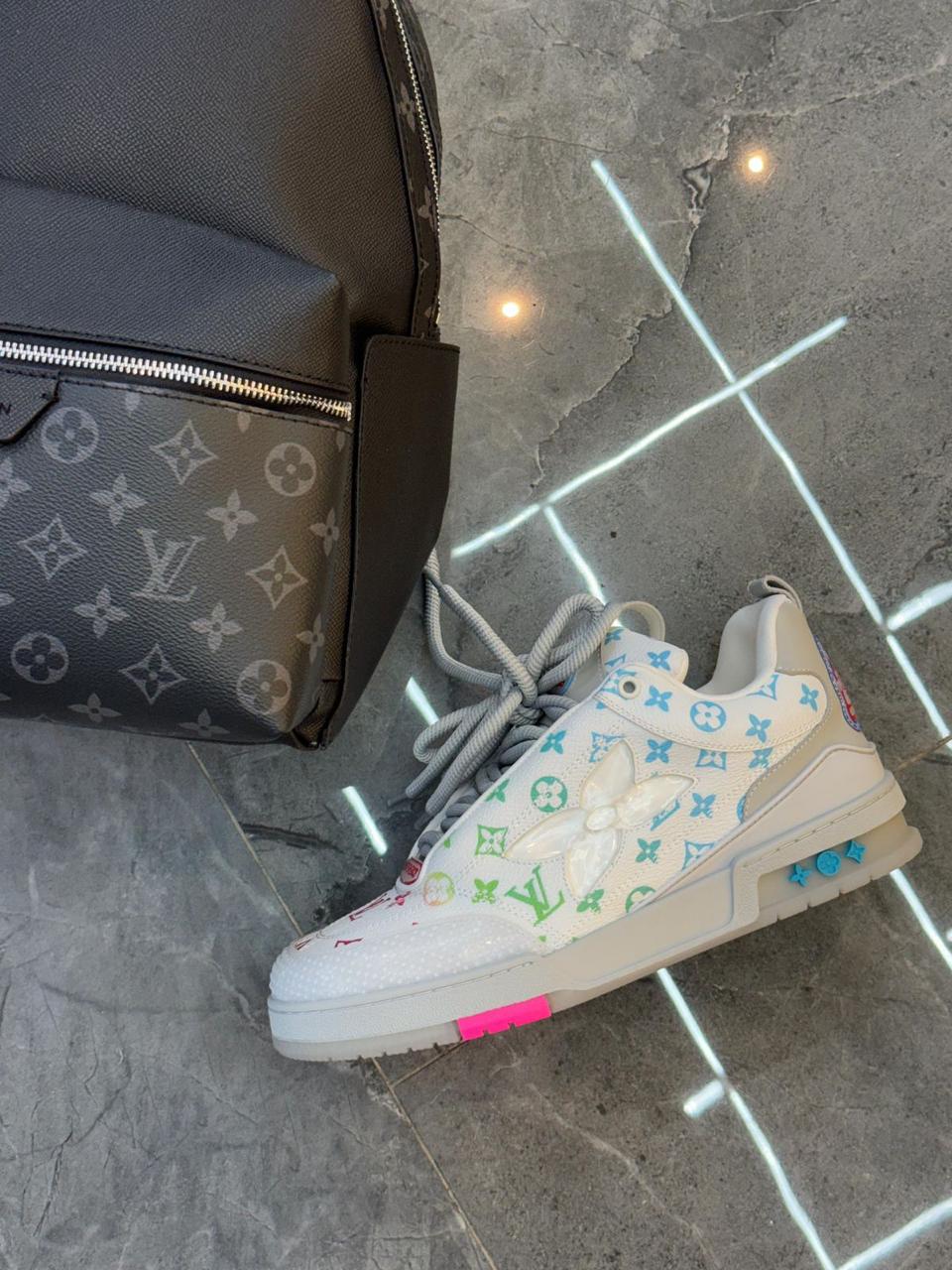 LV Trainer Monogram
