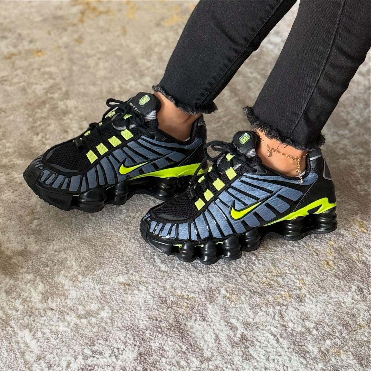 Nike Shox
