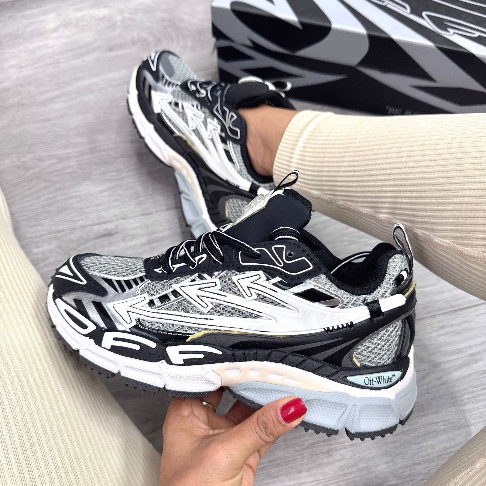 Off-White Runner